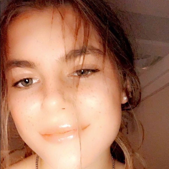 Meet your Posher, Rylee - Picture 1 of 1